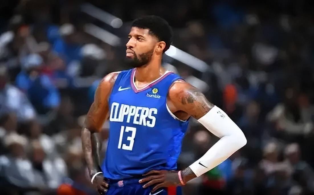 NBA：独行侠轻取公牛 东契奇收获准三双（NBA：东契奇轰准三双，独行侠轻松击败公牛）