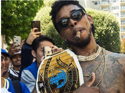 斯帕莱蒂：球员们脸上不再是满足的表情，而是更加放松的表情（斯帕莱蒂：球员们脸上的满足已褪去，取而代之的是更放松的神情）