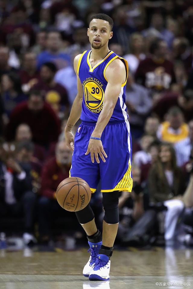 名宿：不是所有国米球迷都为劳塔罗疯狂，但他的态度令人惊叹（名宿：劳塔罗未获所有国米球迷追捧，但其态度令人钦佩）