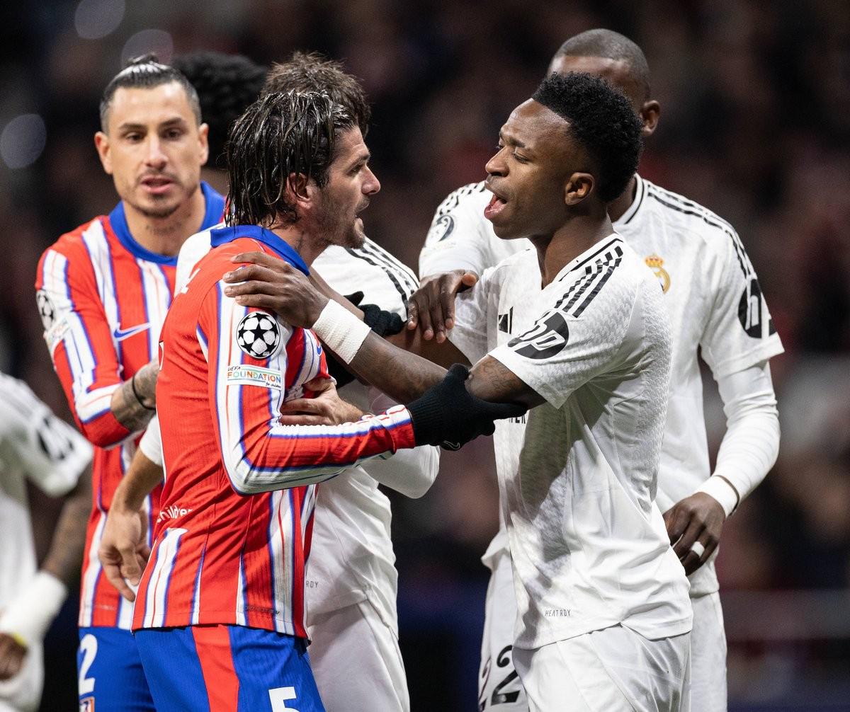 世俱杯16强对阵：皇马落死亡半区 亚洲黑马战曼城（世俱杯16强签位出炉 皇马身陷死亡半区 亚洲黑马对阵曼城）