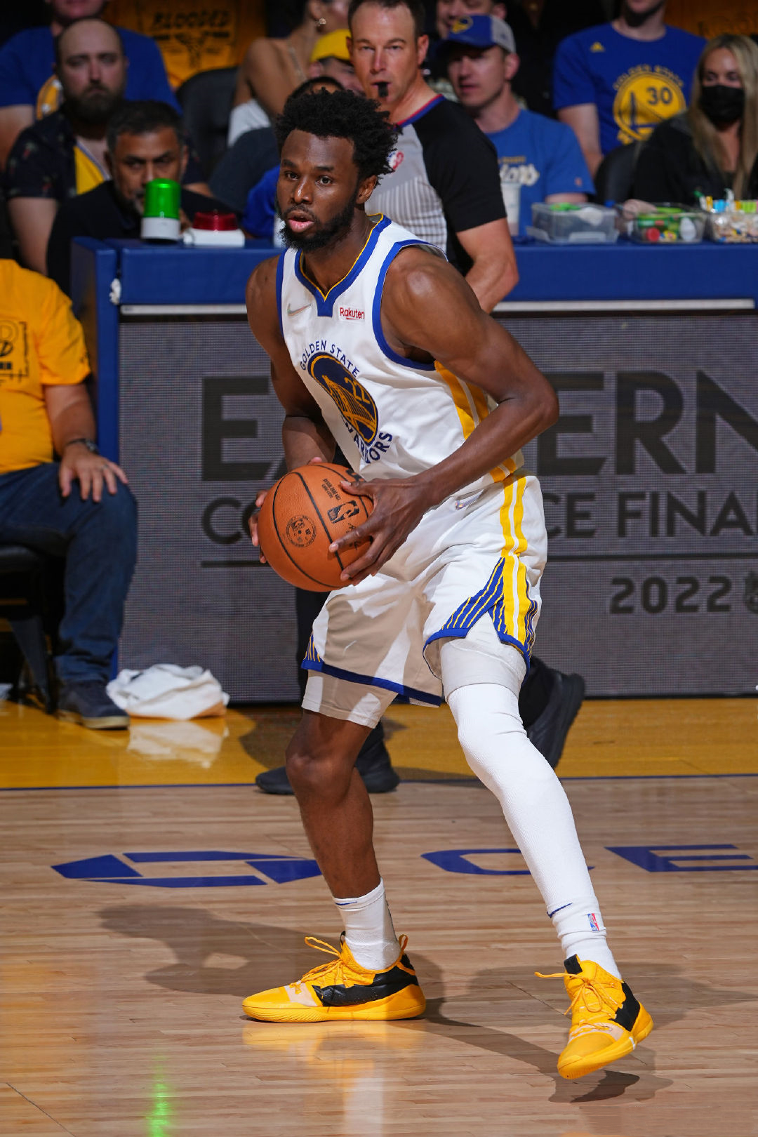 继续吃瓜！斯洛特：不懂萨拉赫说被背黑锅是何意味，我冷静不代表软弱（吃瓜继续！斯洛特：不理解萨拉赫称被当替罪羊，我的冷静不等于软弱）